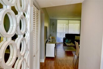 7860 NW 50th St in Lauderhill, FL - Building Photo - Building Photo