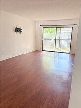 11174 W Sample Rd in Coral Springs, FL - Building Photo - Building Photo