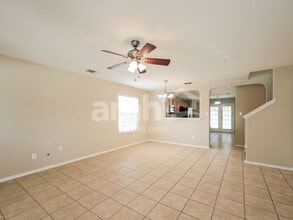 164 Quiet Elk in San Antonio, TX - Building Photo - Building Photo