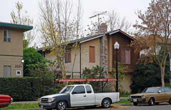 2220 O St in Sacramento, CA - Building Photo - Building Photo