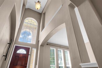 25525 Oakhurst Forest Dr in Porter, TX - Building Photo - Building Photo