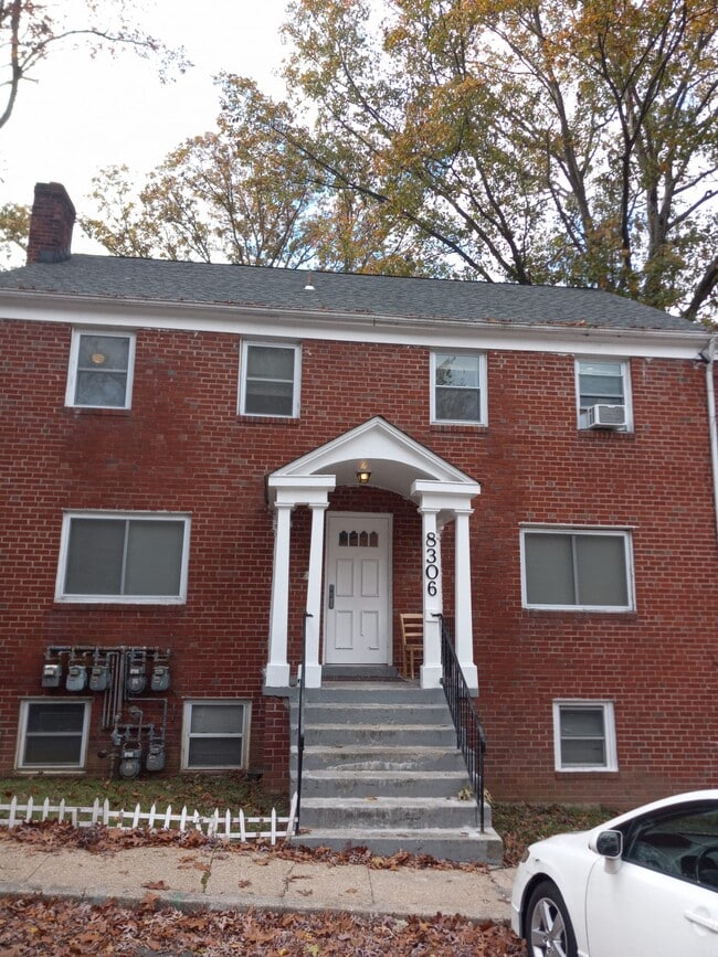 property at 8306 Roanoke Ave