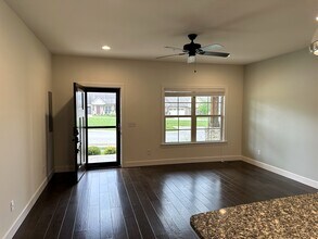 248 Cypress Rdg in Cookeville, TN - Foto de edificio - Building Photo