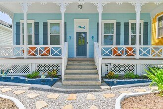 2015 Avenue O in Galveston, TX - Building Photo - Building Photo