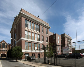 The Hawthorne in Philadelphia, PA - Building Photo - Building Photo