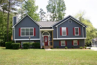 2298 Alyssa Ct in Lithia Springs, GA - Building Photo - Building Photo