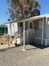 28840 Triple Crown Rd in Romoland, CA - Building Photo - Building Photo