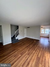 1043 Alcyon Dr in Bellmawr, NJ - Building Photo - Building Photo