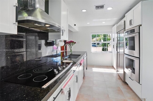 2000 SW 4th Ave in Fort Lauderdale, FL - Building Photo - Building Photo