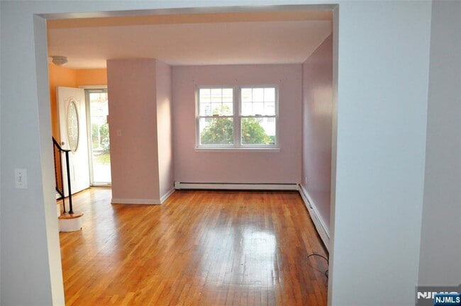 property at 29 Lewis Pl