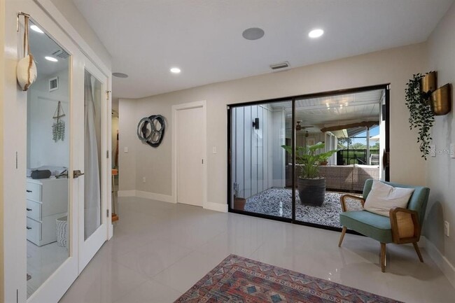 3705 Torrey Pines Blvd in Sarasota, FL - Building Photo - Building Photo