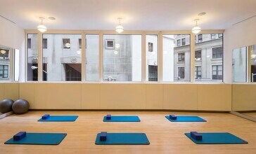 15 S William St in New York, NY - Building Photo - Building Photo