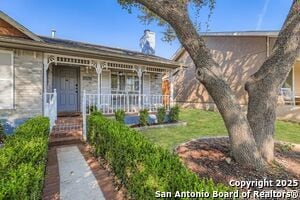 1918 Lotus Blossom St in San Antonio, TX - Building Photo - Building Photo