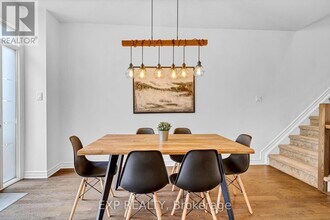 49 Salamander Wy in Ottawa, ON - Building Photo - Building Photo