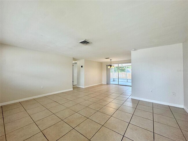 5213 School Rd in New Port Richey, FL - Building Photo - Building Photo