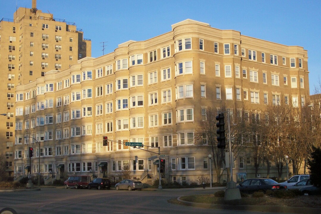 ABC Condominiums in St. Louis, MO - Foto de edificio