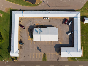 611 NE Highway 66 in Sayre, OK - Building Photo - Building Photo