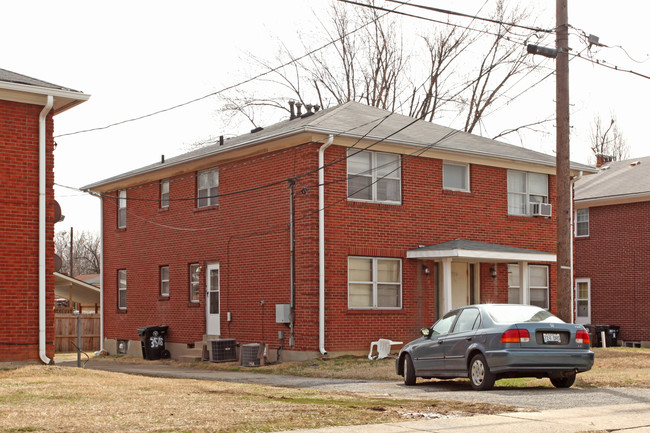 3516 Brockton Ln in Louisville, KY - Building Photo - Building Photo