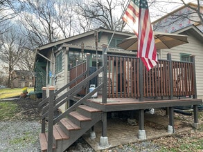 1616 Stokes Ln in Nashville, TN - Building Photo - Building Photo