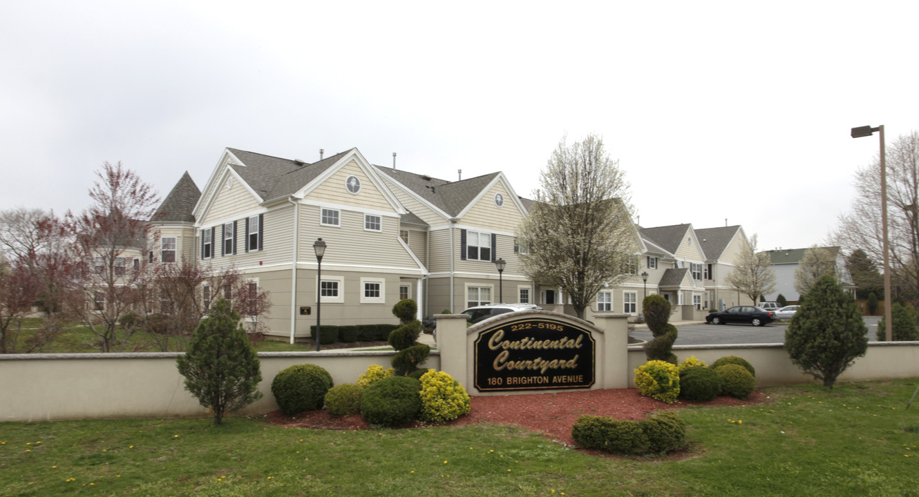 Continental Courtyard in Long Branch, NJ - Building Photo