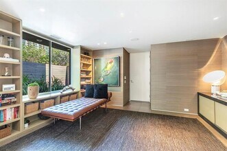 2845 Lee St in Dallas, TX - Building Photo - Building Photo