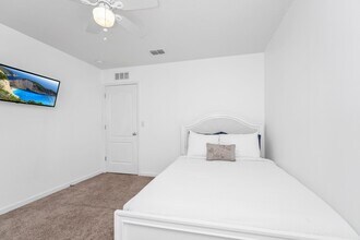 3813 Broadlands Ln in Orlando, FL - Building Photo - Building Photo