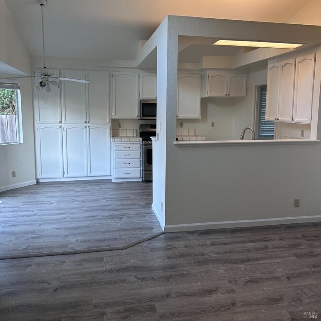 property at 1514 Mallory Pl