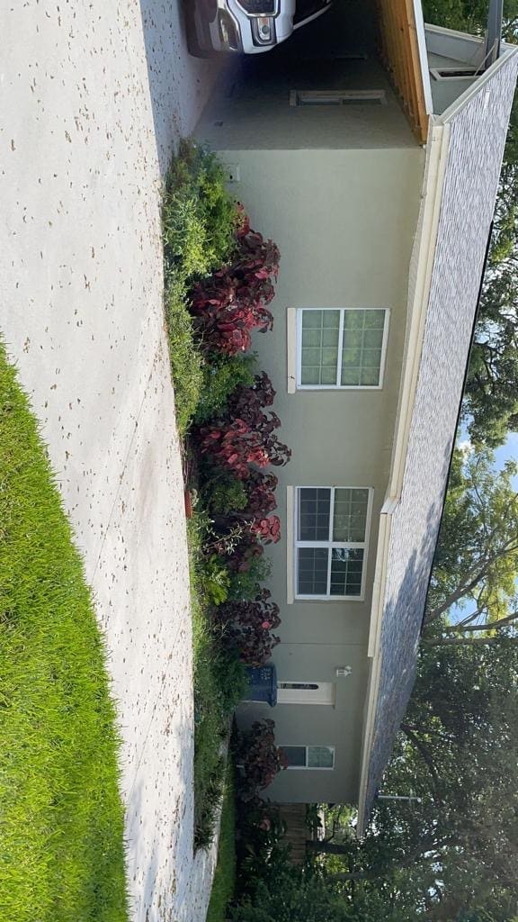 324 Seminola Blvd