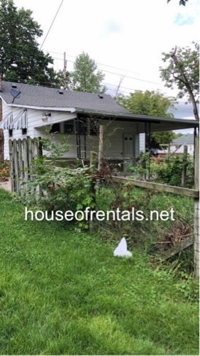 611 E Boulevard St in Marion, IL - Building Photo - Building Photo
