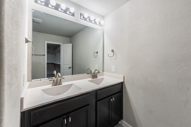 property at 3206 Sumac Dr