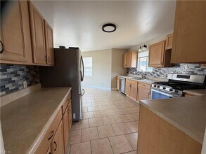 5916 Lathan Rd in Norfolk, VA - Building Photo - Building Photo