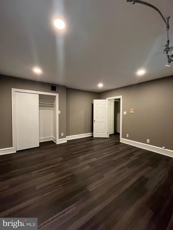 919 Pine St in Philadelphia, PA - Building Photo - Building Photo