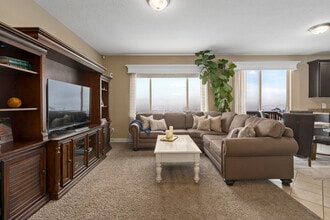 1977 Woodview Dr in Lehi, UT - Building Photo - Building Photo
