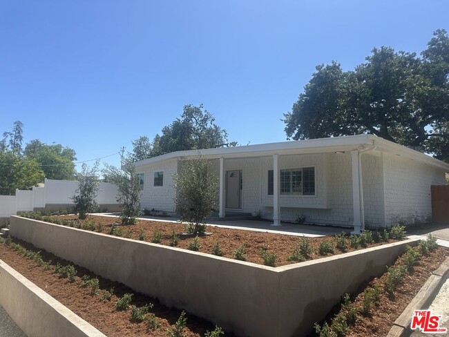 property at 495 Erbes Rd