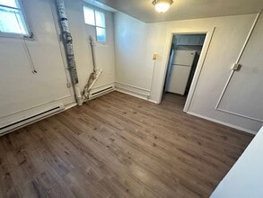 Ebert Apartments in Livingston, MT - Building Photo - Interior Photo