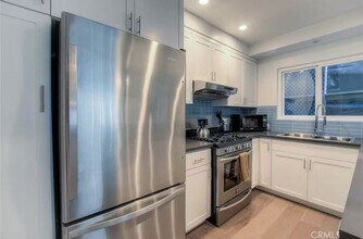 202 Moonstone St in Manhattan Beach, CA - Building Photo - Building Photo