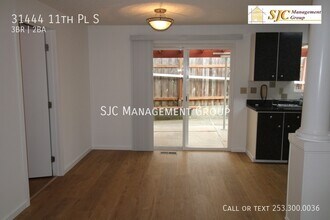 31444 11th Pl S in Federal Way, WA - Building Photo - Building Photo