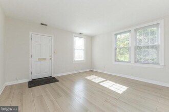 1500 S Barton St in Arlington, VA - Building Photo - Building Photo