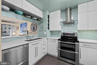 1401 17th St NW in Washington, DC - Building Photo - Building Photo