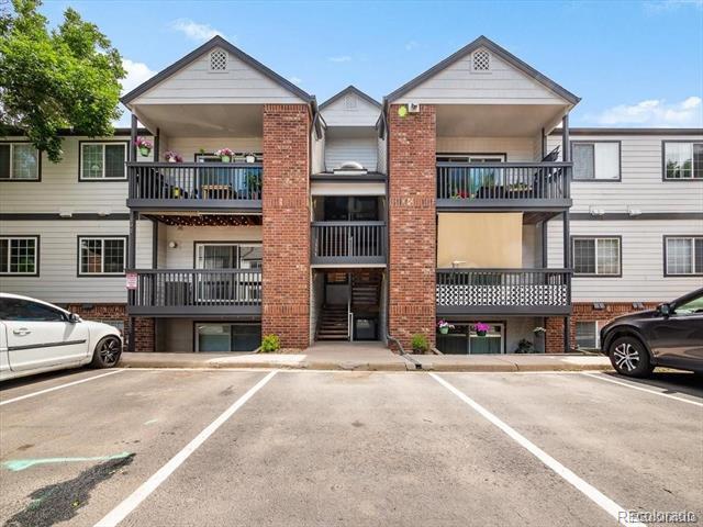 property at 10734 W 63rd Pl