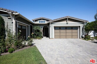 9 Casaba Rd in Palos Verdes Estates, CA - Building Photo - Building Photo