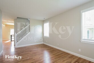 3825 Gray Heather Ln in Whitestown, IN - Building Photo - Building Photo