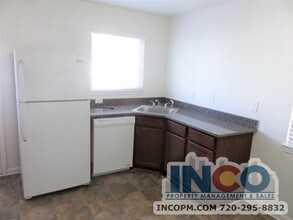 1585 S Vallejo St in Denver, CO - Building Photo - Building Photo