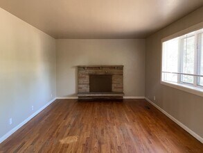 1328 Fairview Dr in Fort Collins, CO - Building Photo - Building Photo