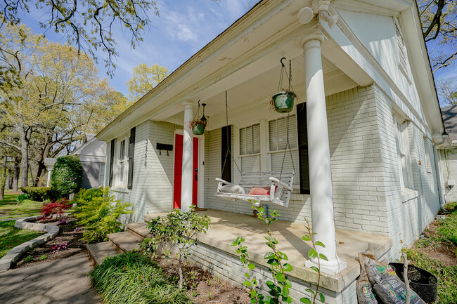 3308 Wood St in Texarkana, TX - Building Photo - Building Photo