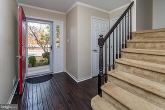 145 Windham Ct in Princeton, NJ - Foto de edificio - Building Photo