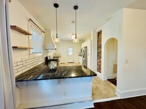 308 E 54th St in Savannah, GA - Building Photo - Building Photo