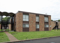 Sunrise Terrace Apartments in Memphis, TN - Foto de edificio - Building Photo