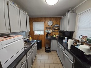 12 Sherwood Ct in Champaign, IL - Building Photo - Building Photo