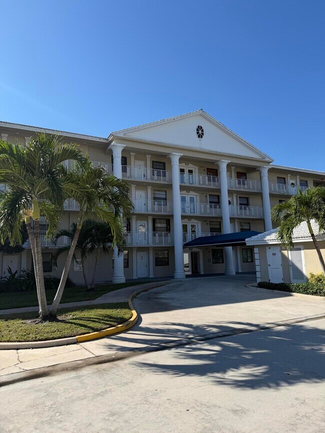 3511 Village Blvd in West Palm Beach, FL - Building Photo - Building Photo